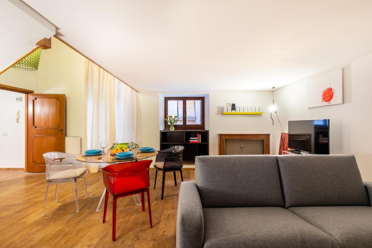Апартаменты Rotonda 23 - Loft In Pantheon Рим Экстерьер фото